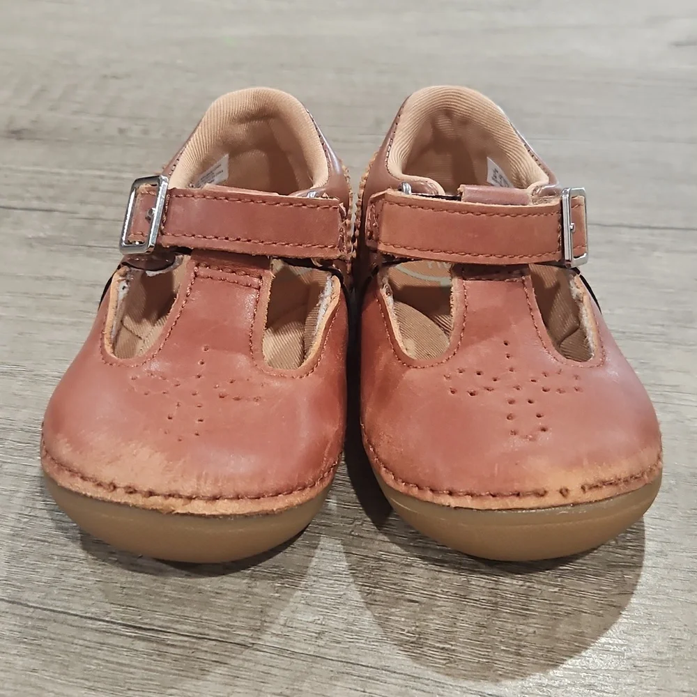Lucianne Soft Motion leather Mary Jane size 5